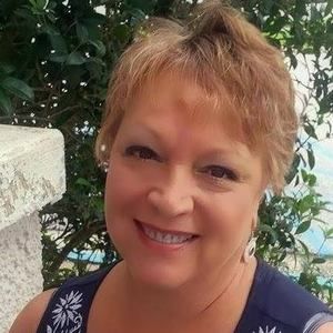 Meet your Posher, Lynn